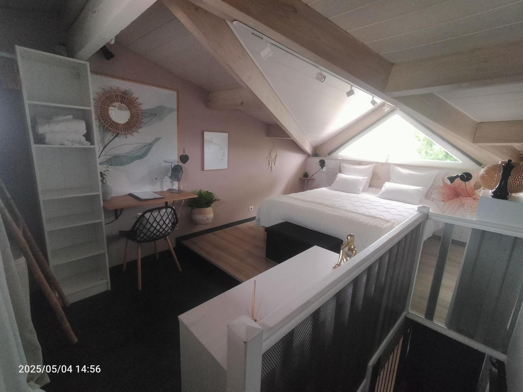 Au Bord Du Vieux Moulin Lägenhet Mérignac Exteriör bild